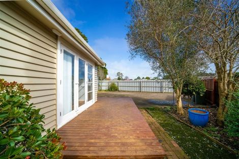 Photo of property in 30a Holland Street, Pukekohe, 2120
