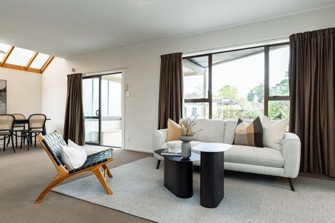 Photo of property in 10 Jellicoe Drive, Hamilton East, Hamilton, 3216