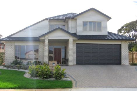 Photo of property in 10 Dunoon Close, Flat Bush, Auckland, 2016