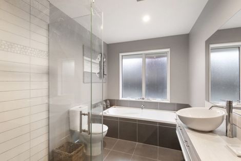 Photo of property in 34 Prebblewood Drive, Prebbleton, 7604