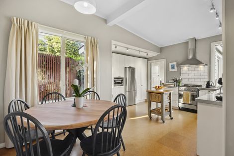 Photo of property in 60 Islington Street, North East Valley, Dunedin, 9010