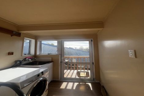 Photo of property in 10 Ambler Avenue, Glen Eden, Auckland, 0602