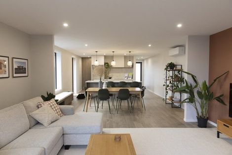 Photo of property in 2/17 Rawhiti Avenue, New Brighton, Christchurch, 8083