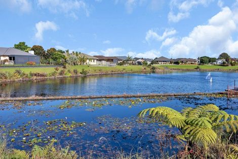 Photo of property in 8 Sando Way, One Tree Point, 0118