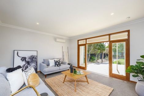 Photo of property in 74 Ihaka Street, Hokowhitu, Palmerston North, 4410