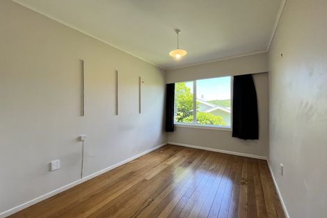 Photo of property in 7 Ninian Street, Highbury, Wellington, 6012
