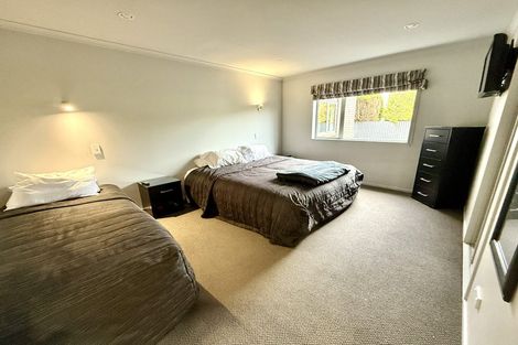 Photo of property in 315-317 Tay Street, Turnbull Thomson Park, Invercargill, 9810