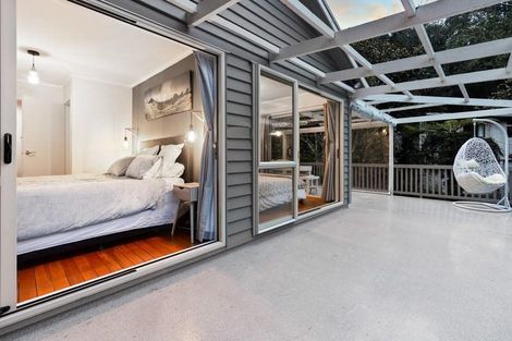 Photo of property in 30 Mahoe Road, Titirangi, Auckland, 0604