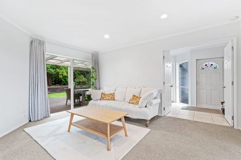 Photo of property in 44 Kath Hopper Drive, Orewa, 0931