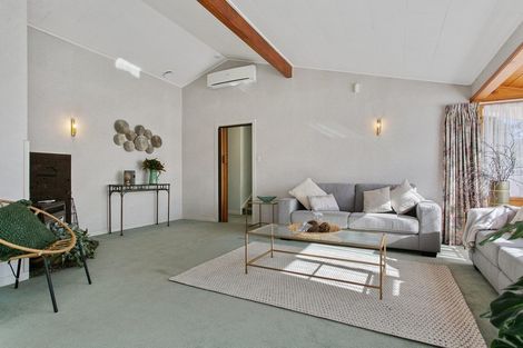 Photo of property in 110 Grey Street, Cambridge, 3434