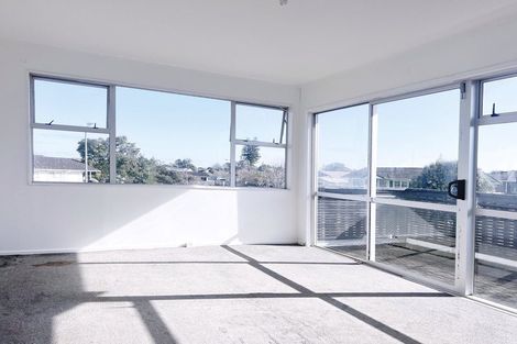 Photo of property in 37 Winsford Street, Manurewa, Auckland, 2102