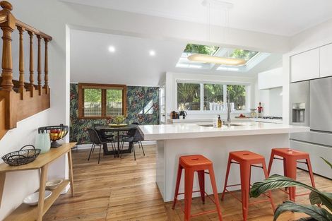 Photo of property in 57 Garden Road, Northland, Wellington, 6012