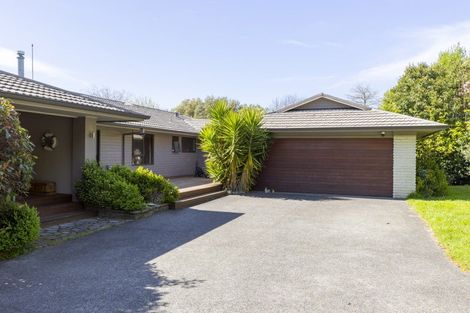 Photo of property in 14 Glen Mohr, Acacia Bay, Taupo, 3385