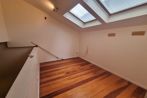 Photo of property in Courtenay Mews Apartments, 11/14u Alpha Street, Te Aro, Wellington, 6011