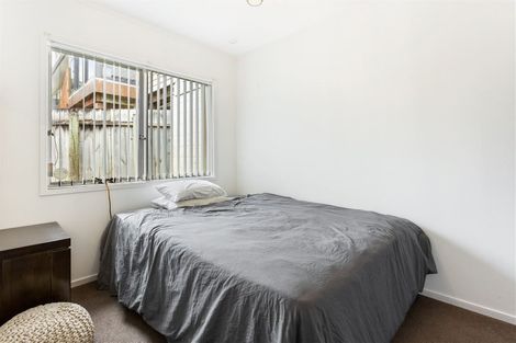 Photo of property in 323 Triangle Road, Massey, Auckland, 0614