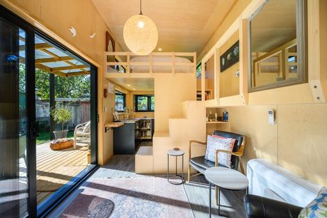 Photo of property in 914 Napier Road, Whakarongo, Palmerston North, 4470