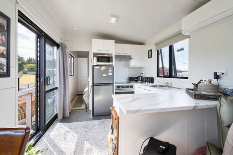 Photo of property in 1 Sandown Avenue, Himatangi Beach, Foxton, 4891