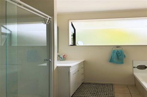 Photo of property in 216 Solar Road, Glen Eden, Auckland, 0602