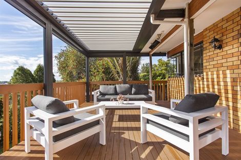 Photo of property in 121 Forrest Hill Road, Forrest Hill, Auckland, 0620