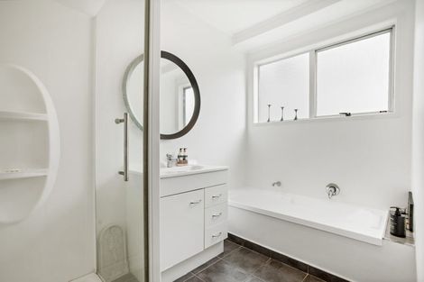 Photo of property in 44 Clyma Place, Massey, Auckland, 0614