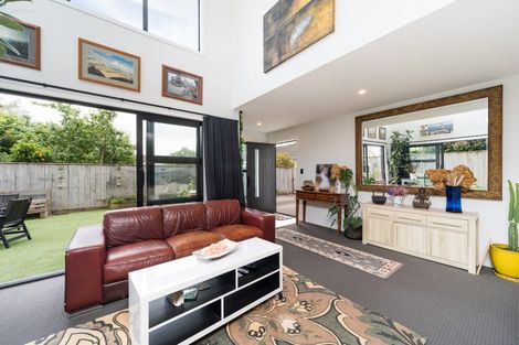 Photo of property in 22 Colombo Street, Hokowhitu, Palmerston North, 4410