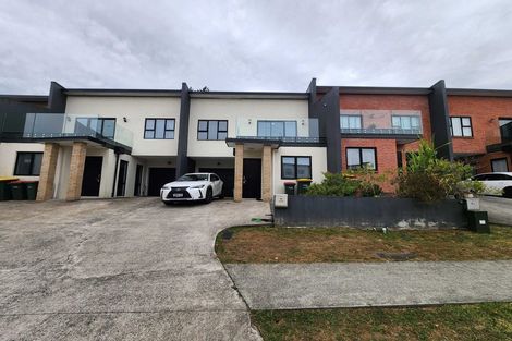 Photo of property in 8b Carlos Drive, Flat Bush, Auckland, 2016