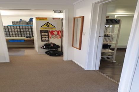 Photo of property in 20a Freya Place, Torbay, Auckland, 0630