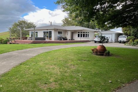 Photo of property in 180 Tipapakuku Road, Dannevirke, 4930
