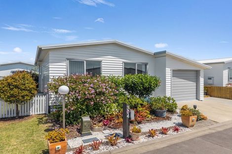 Photo of property in 304/11 Kamahi Crescent, Papamoa Beach, Papamoa, 3118