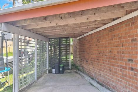 Photo of property in 31 Normanton Street, Glenfield, Auckland, 0629