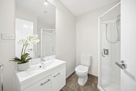 Photo of property in 132a Lynwood Road, New Lynn, Auckland, 0600