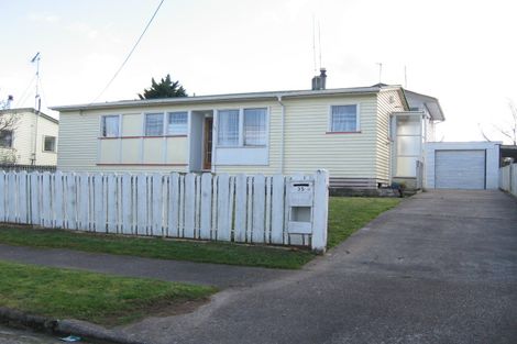 Photo of property in 35 Seddon Street, Feilding, 4702