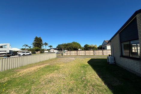 Photo of property in 205 Range Road, Papamoa Beach, Papamoa, 3118