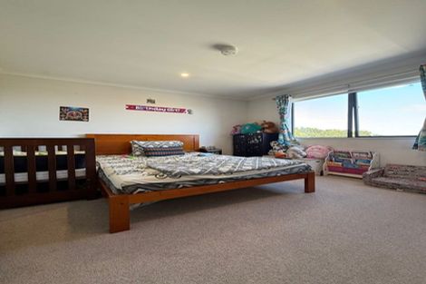 Photo of property in 90 Matairangi Avenue, Totara Heights, Auckland, 2105