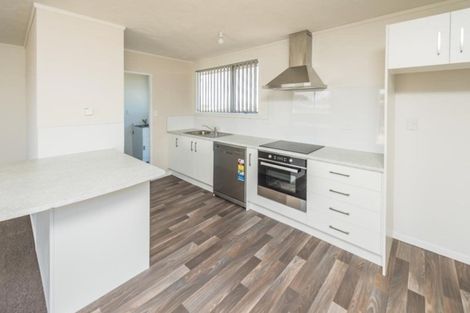 Photo of property in 40a Karyn Street, Castlecliff, Whanganui, 4501