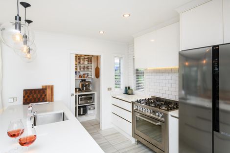 Photo of property in 111 James Line, Kelvin Grove, Palmerston North, 4414