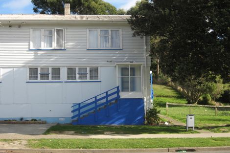 Photo of property in 62- 64 Hampshire Street, Cannons Creek, Porirua, 5024