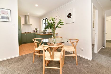 Photo of property in 30 Cabeleigh Drive, Helensville, 0800