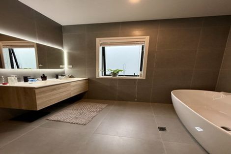 Photo of property in 24 Pilot Drive, Hobsonville, Auckland, 0616