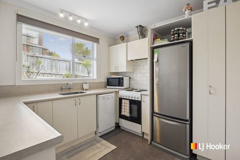 Photo of property in 268 Kenmure Road, Kenmure, Dunedin, 9011