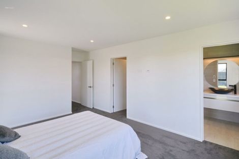 Photo of property in 16 Chatsworth Avenue, Rangiora, 7400