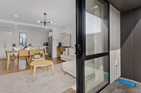 Photo of property in 37 Cessna Crescent, Mangere, Auckland, 2022