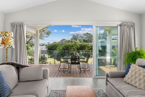 Photo of property in 150 Estuary Drive, Mangawhai Heads, Mangawhai, 0505