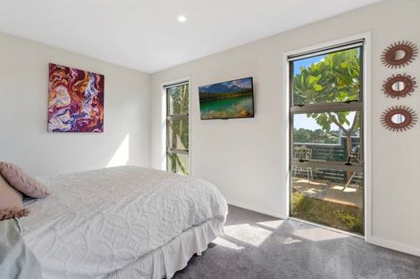Photo of property in 5 Greenvale Place, Welcome Bay, Tauranga, 3112