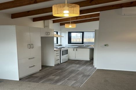 Photo of property in 110f4 Freyberg Street, Lyall Bay, Wellington, 6022