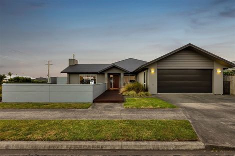 Photo of property in 1 Ta Paora Drive, Bell Block, New Plymouth, 4312
