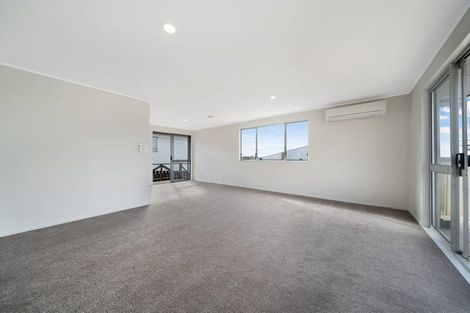 Photo of property in 24a/1 Waimumu Road, Massey, Auckland, 0614