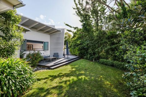 Photo of property in 56 Saint James Drive, Huntington, Hamilton, 3210