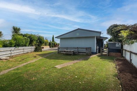 Photo of property in 30 Meihana Street, Takaka, 7110