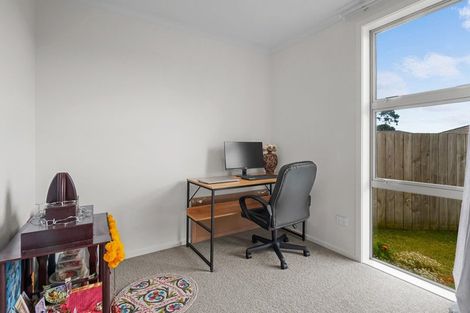 Photo of property in 5 Sauterne Road, Kumeu, 0810